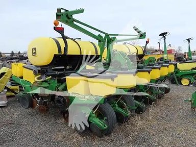 John Deere 1760 Planteur — photo 2