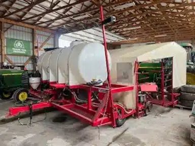 2017 RJ Equipment Transplanter Planteur — photo 2