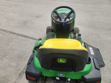 2023 John Deere S240 Tracteur à pelouse — photo 2