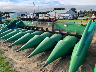 John Deere 893 Nez - Maïs — photo 2