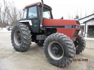 1988 Case 1896 Tracteur — photo 2