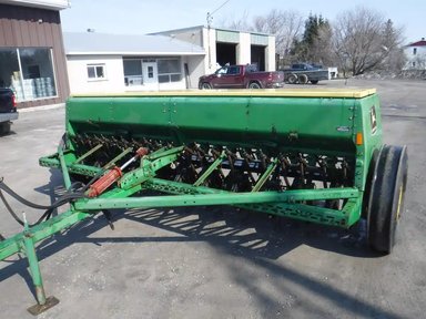 John Deere 8300 Semoir à engrais — photo 2