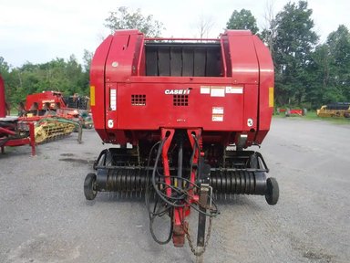 Case IH RB454 Presse à Balle Ronde — photo 2