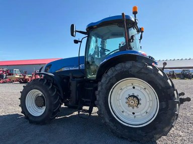 2009 New Holland T7030 Tracteur — photo 2