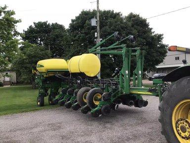 John Deere 1770NT CCS Planteur — photo 2