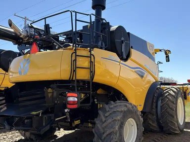 2024 New Holland CR9.90 Batteuse — photo 2