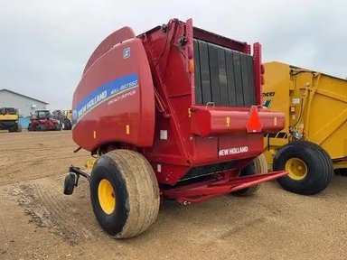 2021 New Holland ROLL-BELT 560 Presse à Balle Ronde — photo 2