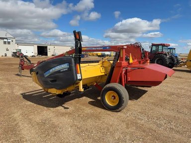 2012 New Holland H7150 Faucheuse-conditionneuse — photo 2
