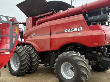 2024 Case IH 9250 Batteuse — photo 2