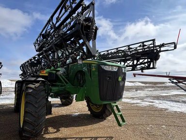 2014 John Deere 4940 Arroseur - Automoteur — photo 2