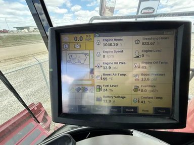 2021 Case IH 7250 Batteuse — photo 2