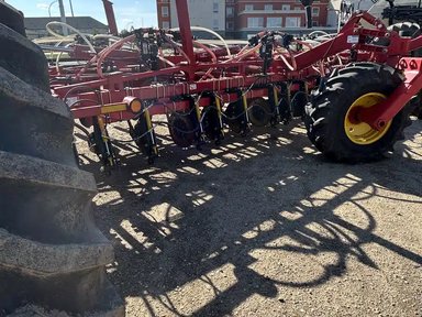 2023 Bourgault 3335-76-10 Semoir à air — photo 2