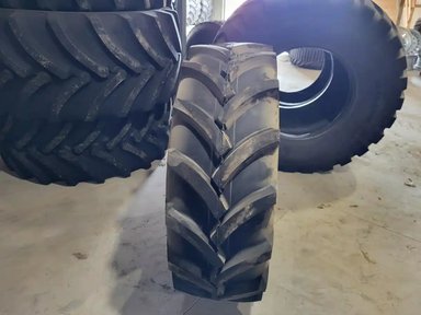 Uniglory 16.9-24 Pneus — photo 2