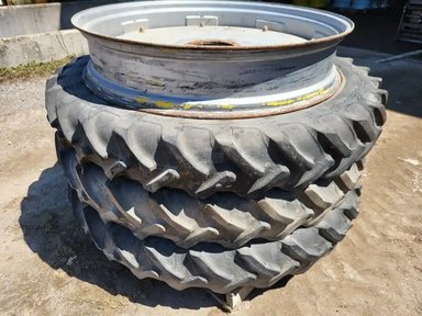 Alliance 230/95R44 Pneus et roues — photo 2