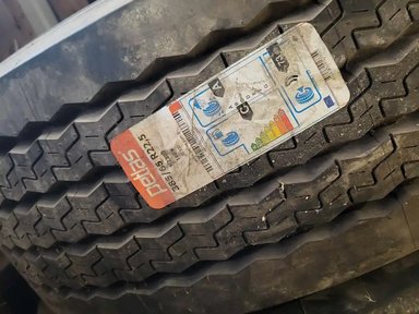 Petlas 385/65R22.5 Pneus — photo 2