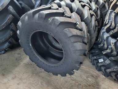 Petlas 405/70-20 Pneus — photo 2