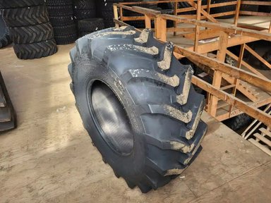 Petlas 460/70R24 Pneus — photo 2