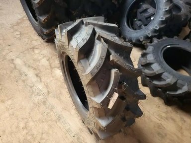 Petlas 280/70R16 Pneus — photo 2