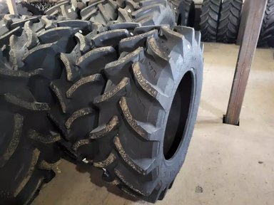 Petlas 420/70R28 Pneus — photo 2
