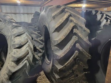 Petlas 800/70R38 Pneus — photo 2