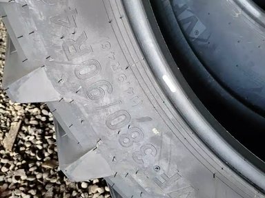 Petlas 380/90R46 Pneus — photo 2