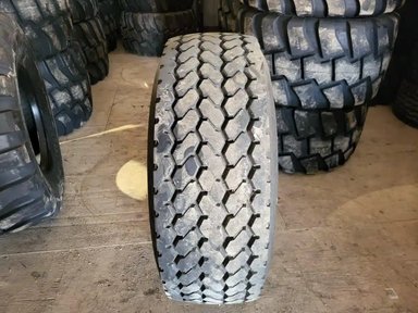 425/65R22.5 Pneus — photo 2