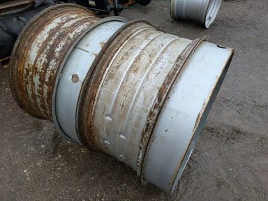 Unverferth 16x38 Roue (Jante) — photo 2