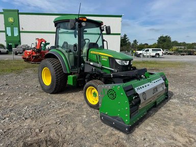 2020 John Deere 4052R Tracteur — photo 2