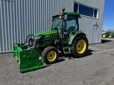 2020 John Deere 4066R Tracteur — photo 2