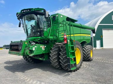 2021 John Deere S760 Batteuse — photo 2