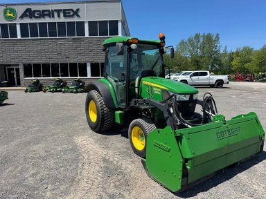 2021 John Deere 4066R Tracteur — photo 2