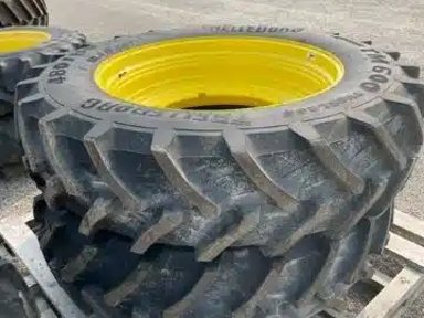 Trelleborg 4-480/80R46 2-420/85R30 Pneus et roues — photo 2