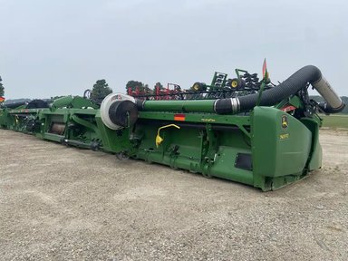 2020 John Deere 745FD Nez - Toile/Tapis — photo 2