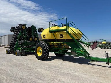 2016 John Deere 1890 Semoir à air — photo 2