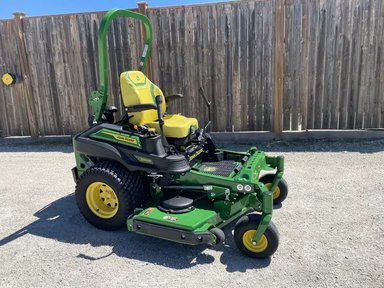 2023 John Deere Z950R Tondeuse à rayon de braquage zéro — photo 2