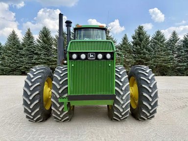 1995 John Deere 8770 Tracteur — photo 2
