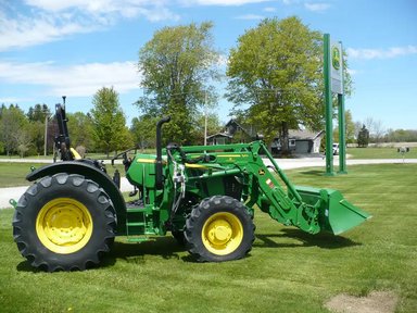 2024 John Deere 5075M Tracteur — photo 2
