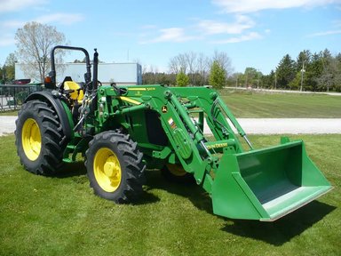 2024 John Deere 5075M Tracteur — photo 2