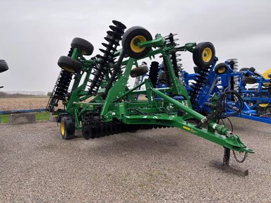 2020 John Deere 2660VT Labour vertical — photo 2