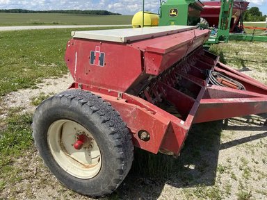 Case IH 510 13' Semoir — photo 2