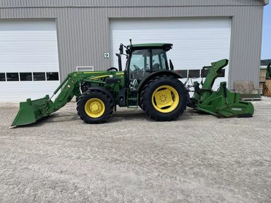 2022 John Deere 5115M Tracteur — photo 2