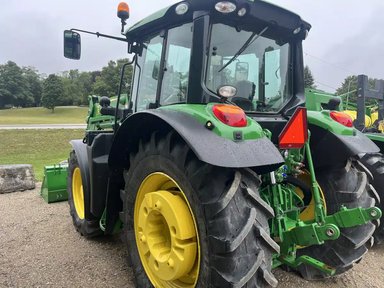 2021 John Deere 6120M Tracteur — photo 2