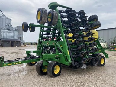 2023 John Deere C540C Semoir à air — photo 2