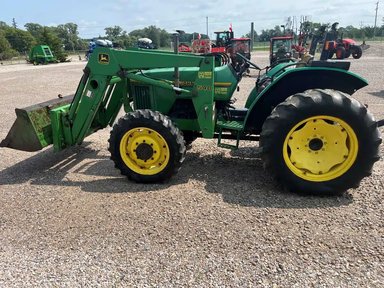1996 John Deere 5300 Tracteur — photo 2