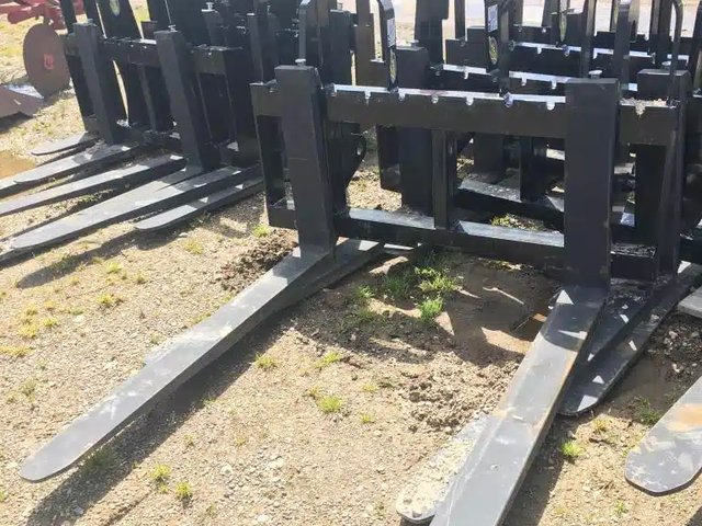 HLA Attachments HD75 Fourche à palette