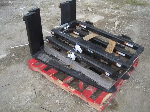 c Fourche à palette