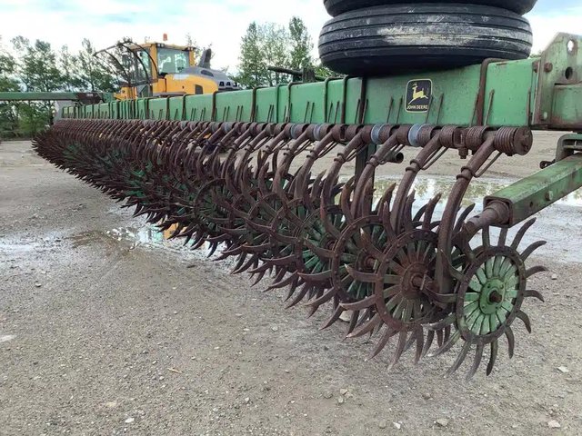 John Deere 400 houe rotative