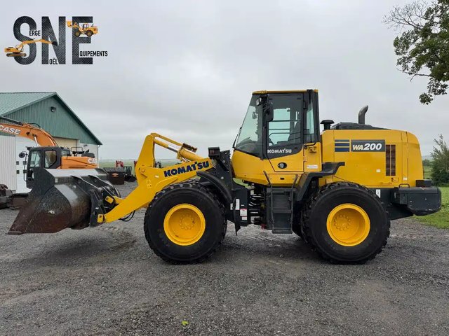 2019 Komatsu WA200 Chargeur sur roues