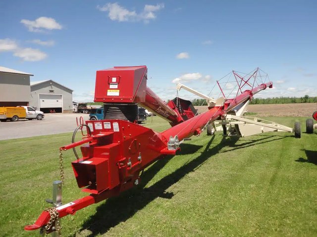 Farm King 1370 Vis à grain