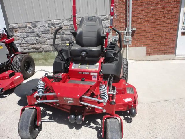 NEW Ferris ISX 2200 Tondeuse à rayon de braquage zéro
